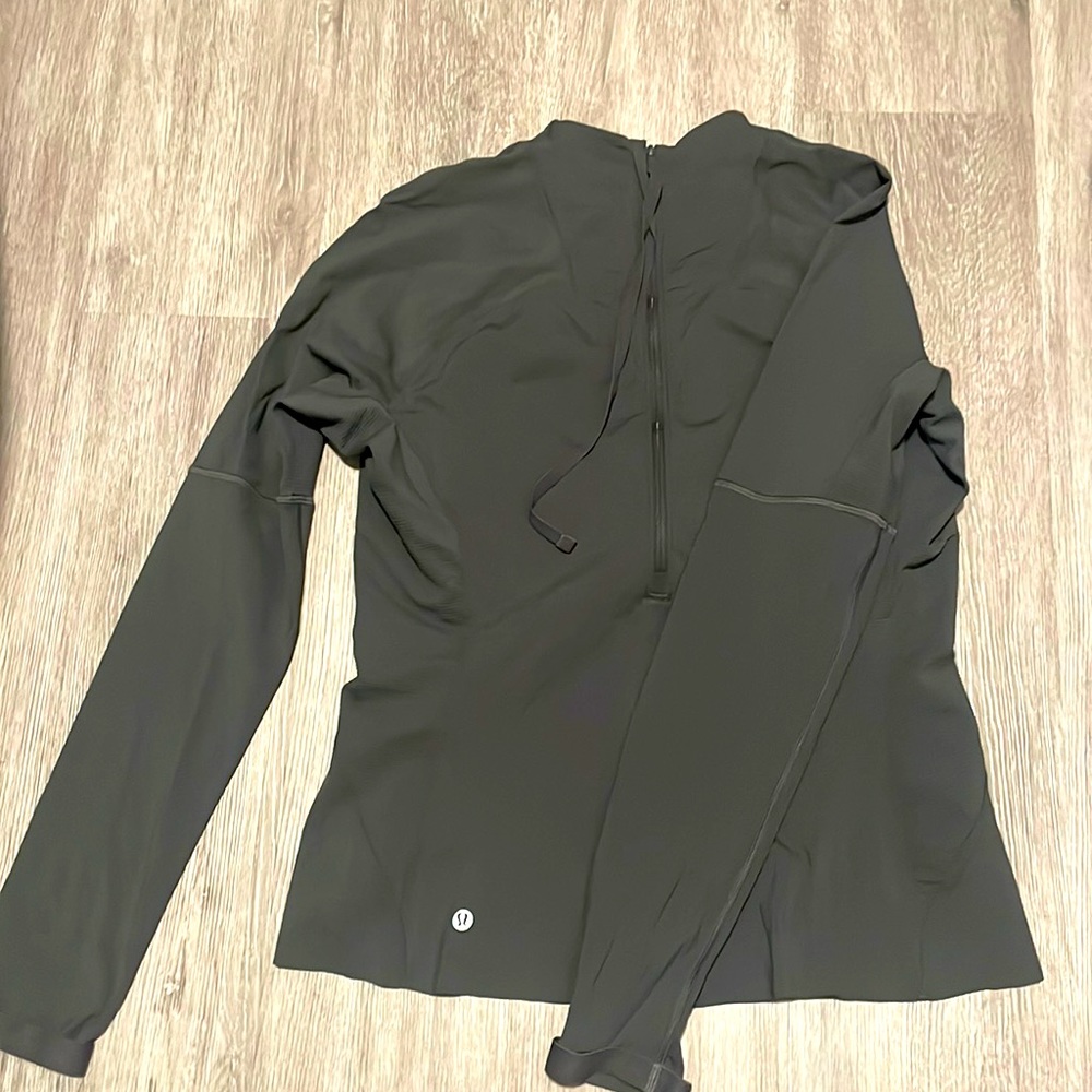 Lululemon half zip pullover